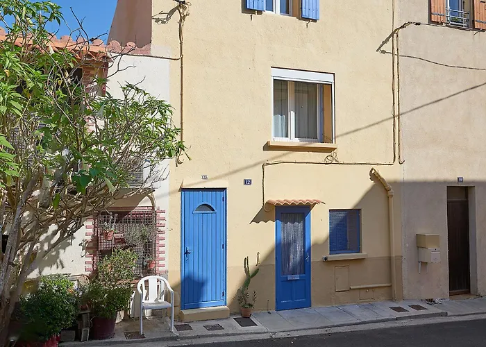 Le Belveze, Emplacement Et Calme Port Vendres